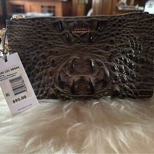 BRAHMIN Metallic Daisy Wristlet Clutch in Hunter Melbourne NWT